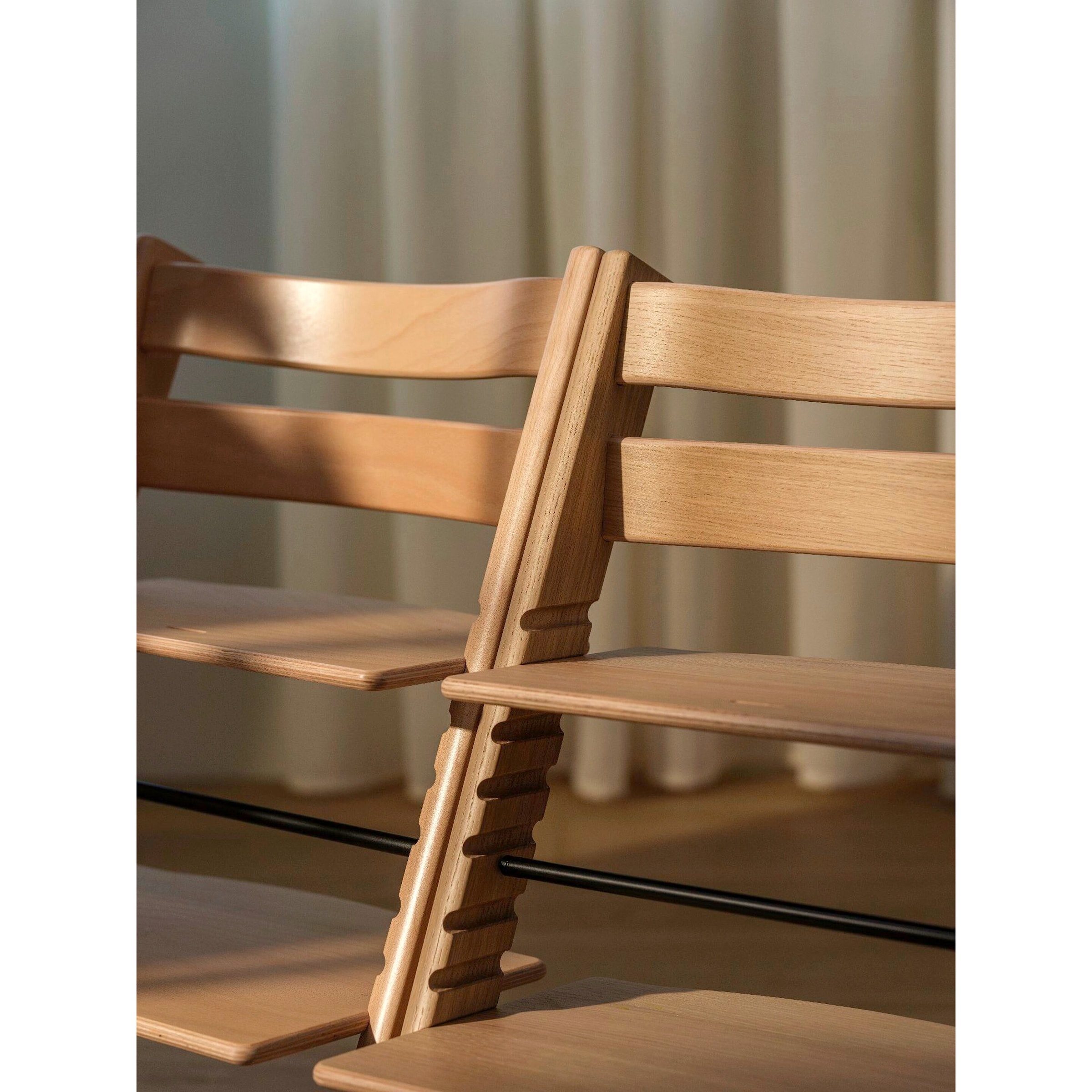 Stokke® Tripp Trapp® Bundle Treppenhochstuhl Eiche inkl. Babyset & Tray