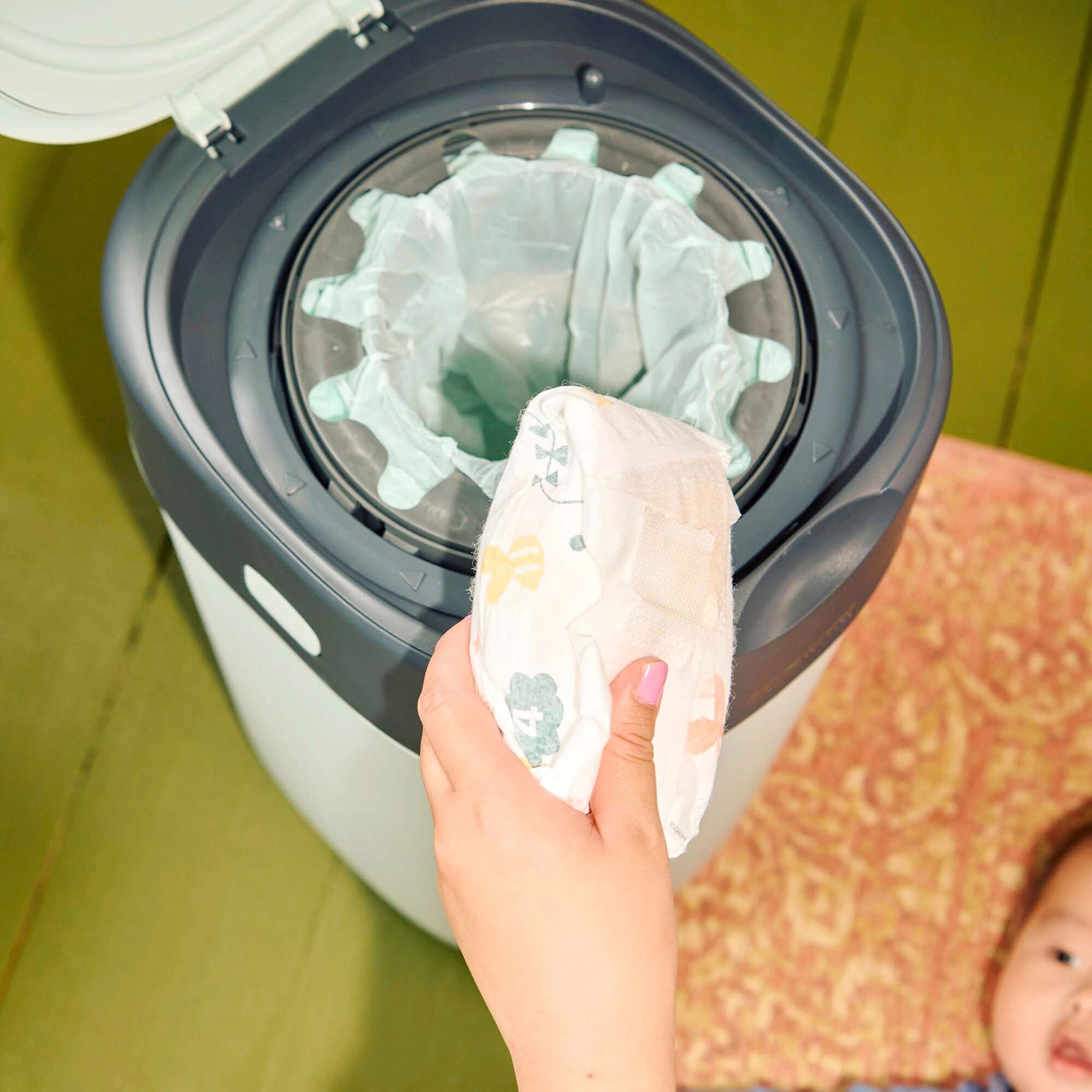 Tommee Tippee Twist & Click Windeleimer Twist & Click inklusive 6er-Pack Nachfüllkassetten